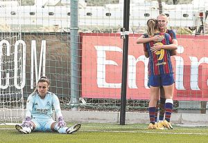 Τα περίεργα με τους δεξιούς μπακ