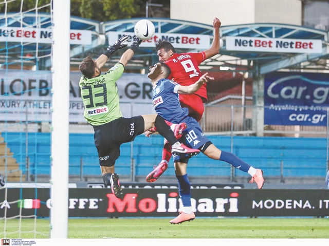 «Αποκαλύψτε τις συνομιλίες»!