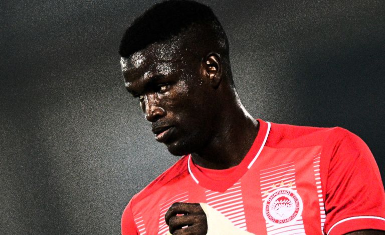 Ολυμπιακός : Ο τρελός χορός του Μπα και η τρελή πορεία έως την καθιέρωση