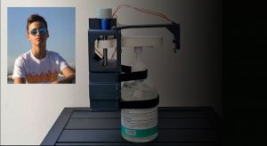 Νικόλας Μπαμπέτας: Διεθνής διάκριση για 14χρονο εφευρέτη που έκανε τα αντισηπτικά… αυτόματα