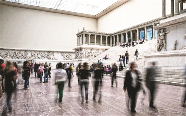 Κορωνοϊός στον «θρόνο του Βάαλ»