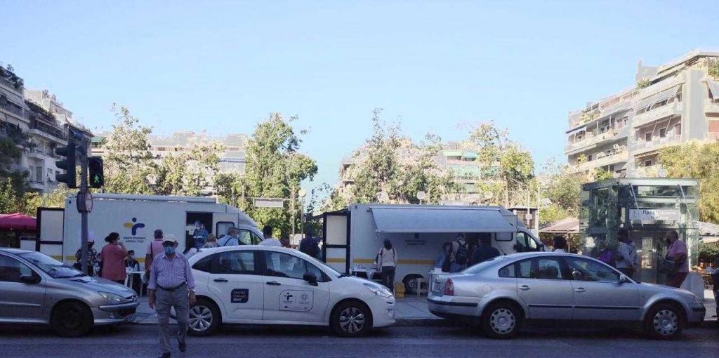 Κοροναϊός : Συναγερμός στην πλατεία Βικτωρίας – Εντοπίστηκαν 21 κρούσματα