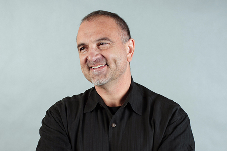 Ελληνικής καταγωγής είναι αυτός που έφτιαξε το κοκτέιλ φαρμάκων για τον Τραμπ