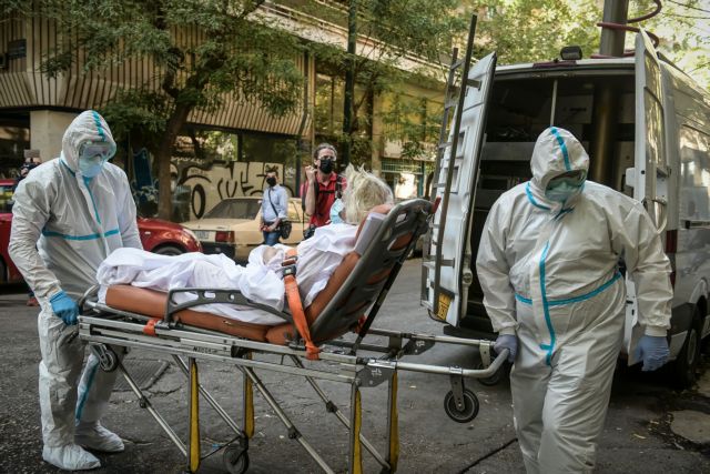 Ο κοροναϊός «εισβάλλει» σε νοσοκομεία και γηροκομεία - Τρομάζουν τα δεκάδες κρούσματα | tanea.gr