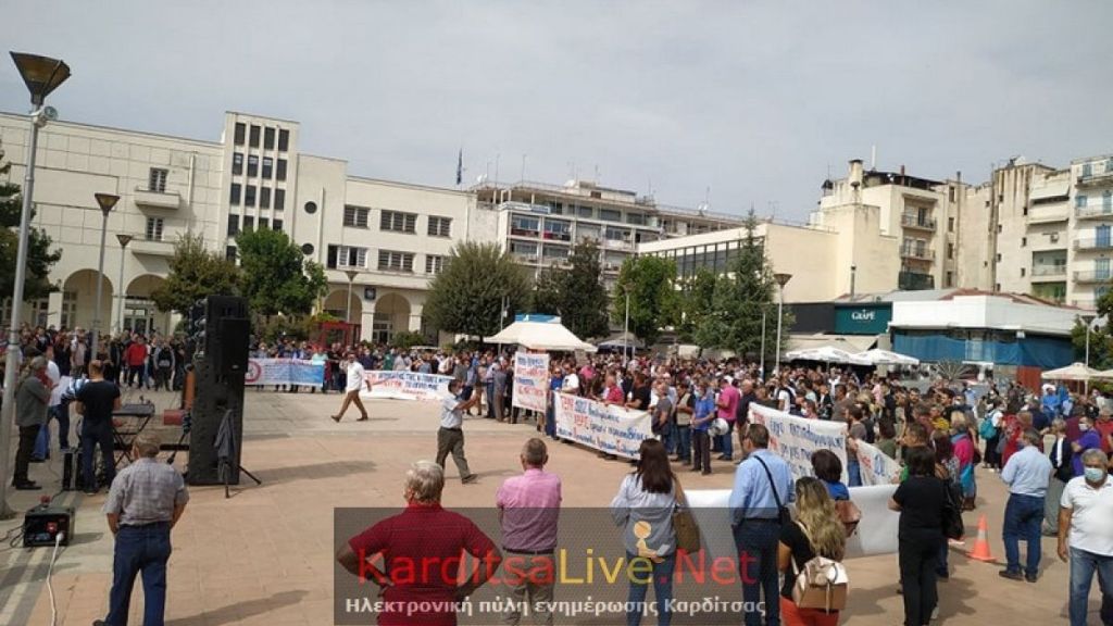 Ιανός: Συλλαλητήριο στην Καρδίτσα για τους πλημμυροπαθείς