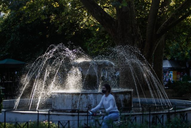 Στη «δίνη» της πανδημίας η Αττική – Πιο κοντά τα μέτρα «φωτιά»