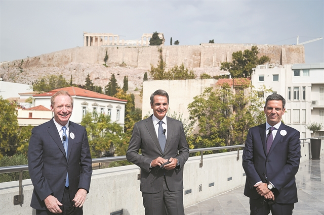 «Προσκλητήριο» κεφαλαίων και φρένο στο brain drain