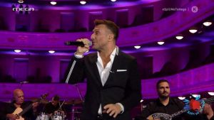 «Περνάς καλά»: Το καινούργιο τραγούδι του Πλούταρχου σε μουσική Θεοφάνους