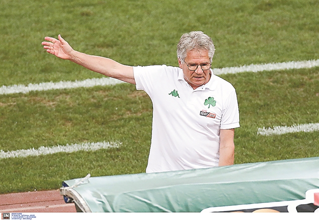 Φωνές από Μπόλονι στα αποδυτήρια