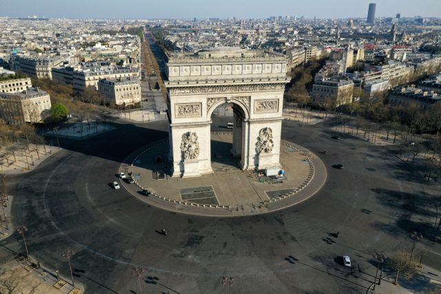 Παρίσι : Εκκενώθηκε η Αψίδα του Θριάμβου έπειτα από προειδοποίηση για βόμβα | tanea.gr