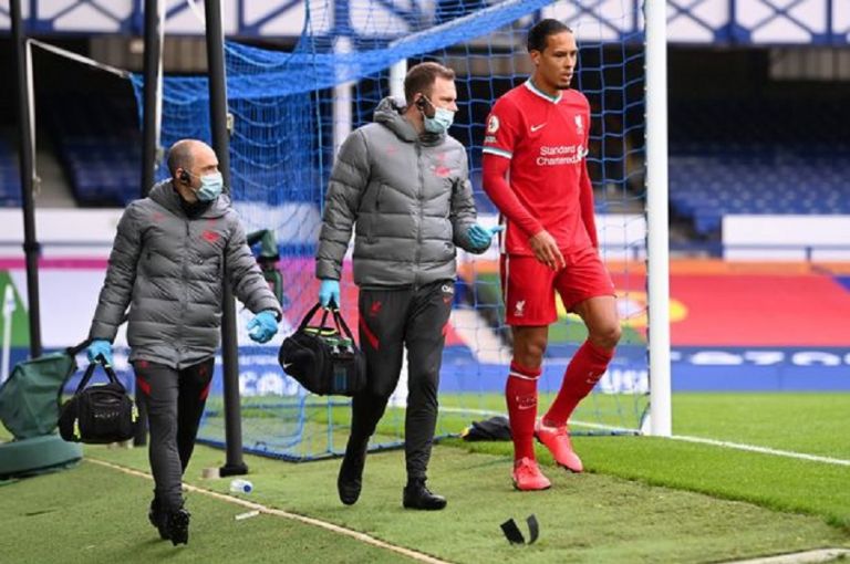 Σοκ στη Λίβερπουλ: Ρήξη χιαστού ο Φαν Ντάικ!