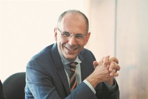 Γεραπετρίτης : Δεν θα ανεχτούμε τετελεσμένα από την Τουρκία – Πάμε σε διάλογο μόνο για ΑΟΖ