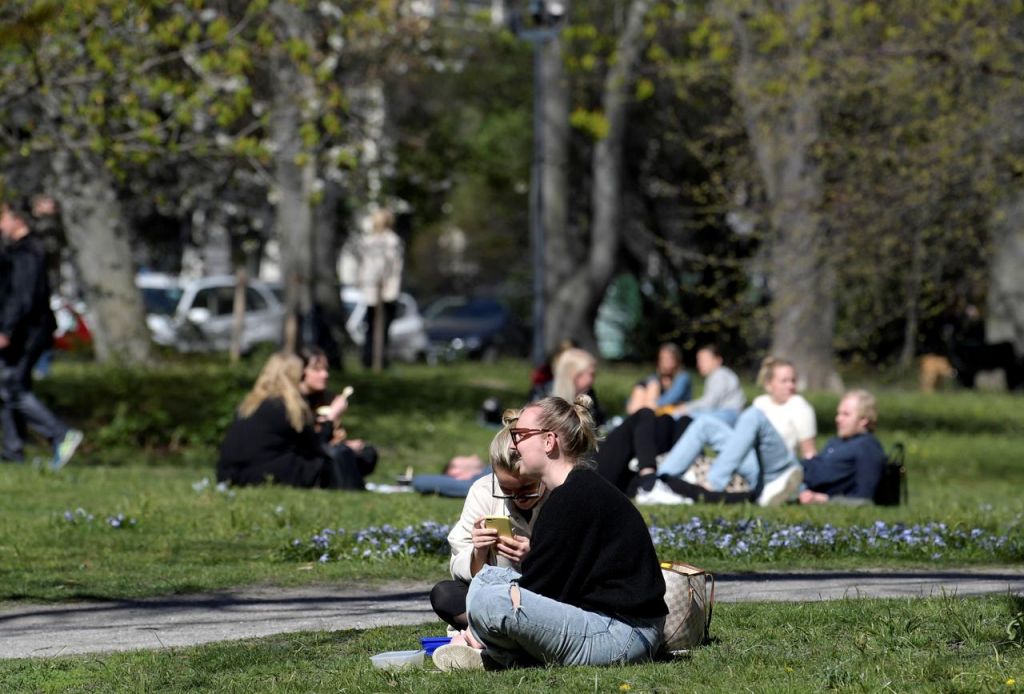 Σουηδία : Ρεκόρ με 1.870 κρούσματα κοροναϊού