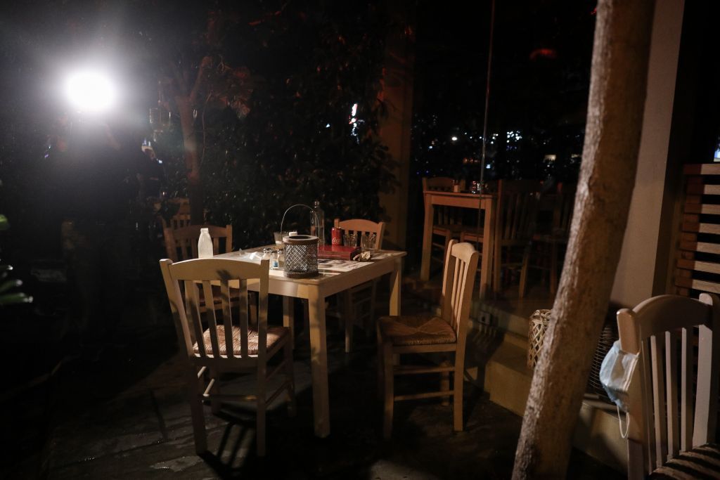 Παλαιό Φάληρο: Πανικός από φωτιά σε εστιατόριο