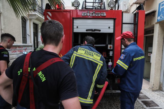 Φωτιά σε διαμέρισμα στο Μοσχάτο – Επί τόπου πυροσβεστικές δυνάμεις