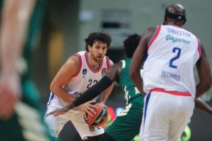 Ο Μίσιτς έπαιξε για…τρεις και οδήγησε την Εφές σε μεγάλη νίκη στο ΟΑΚΑ