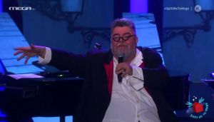 Το τραγούδι του Σταμάτη Κραουνάκη για τον Πειραιά