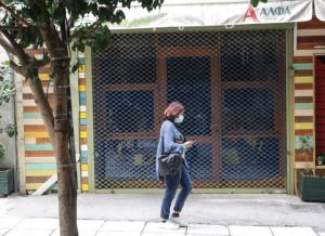 Βατόπουλος: Θα παραμείνουν σε υψηλά ποσοστά για καιρό διασωληνωμένοι και νεκροί
