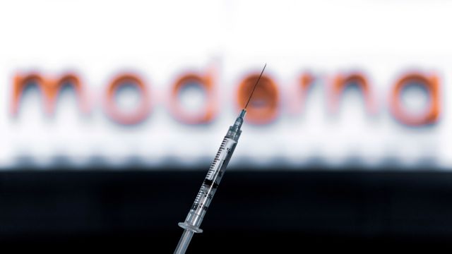 Εμβόλιο κοροναϊού : Η Ευρωπαϊκή Επιτροπή ενέκρινε σύμβαση με την Moderna | tanea.gr