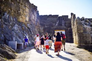 ΥΠΠΟΑ : Υπογραφή σύμβασης για την πυρόσβεση στις Μυκήνες