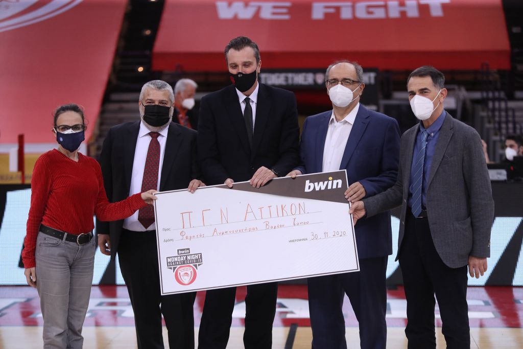 Ο Ολυμπιακός προσφέρει έμπρακτα στη μάχη κατά του κοροναϊού