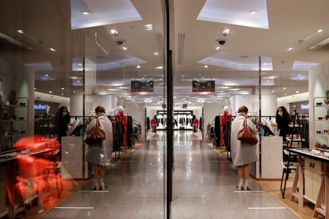 Γαλλία: Ουρές στα κομμωτήρια μετά τη μερική άρση του lockdown