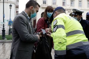 Χαρδαλιάς : Λελογισμένη χρήση των SMS – Διπλασιάστηκαν τα πρόστιμα