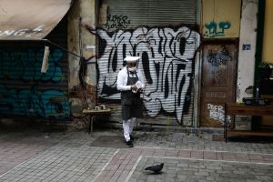 Lockdown και μετά τη… λήξη του, βλέπουν οι επιστήμονες