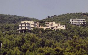 Τι αλλάζει σε οικοδομικές άδειες, συντελεστή δόμησης, χρήσεις γης