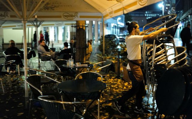 Γερμανία : Κλείνουν μπαρ, εστιατόρια, θέατρα, σινεμά, γυμναστήρια – Ανοιχτά σχολεία και εμπόριο