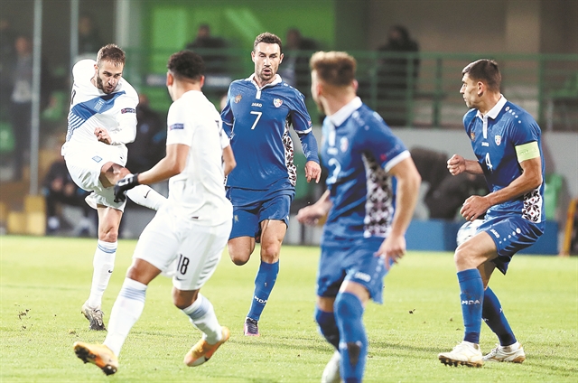 Καπετάν… Φορτούνης οδηγεί την Εθνική