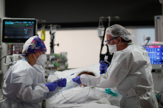 Κοροναϊός: 3.209 νέα κρούσματα και 60 θάνατοι – Στους 480 οι διασωληνωμένοι