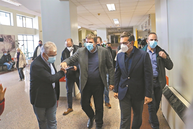 Διπλό παιχνίδι με Ξανθό και Σταθάκη