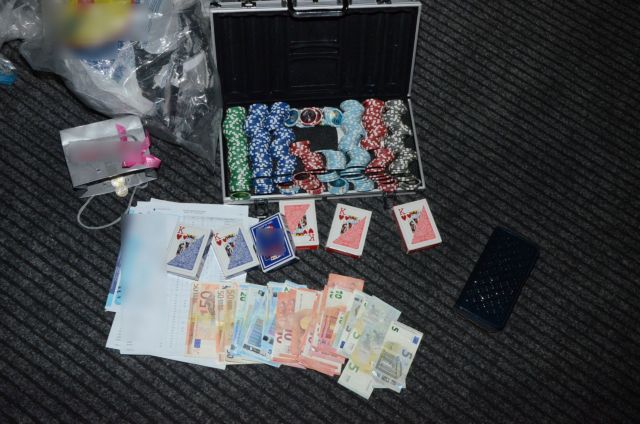 Εντοπίστηκε μίνι-καζίνο με παράνομα τυχερά παιχνίδια στον Ν. Κόσμο – 18 συλλήψεις