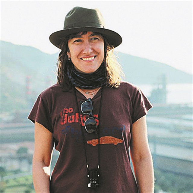 Η Αθηνά-Ραχήλ Τσαγγάρη στον βρετανικό Μεσαίωνα με το «Harvest»