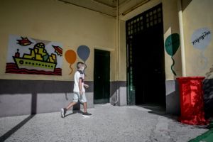 Σχολεία : Σπαζοκεφαλιά η επαναλειτουργία τους – Οι επιφυλάξεις των ειδικών και τα σενάρια για Ιανουάριο