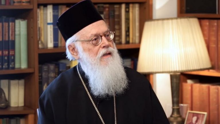 Εξιτήριο το μεσημέρι για τον Αρχιεπίσκοπο Αλβανίας Αναστάσιο | tanea.gr