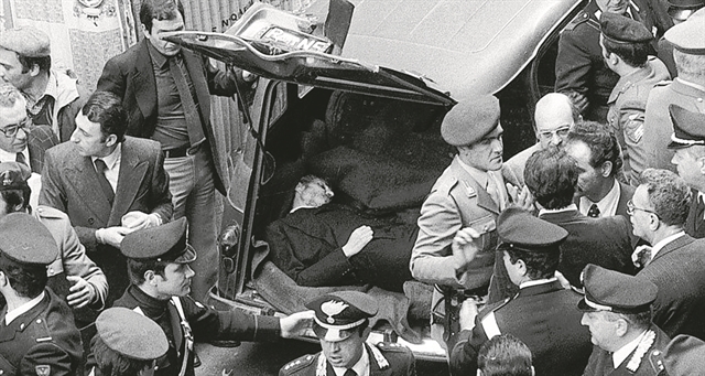 Η ηθική ταραχή για τη βία