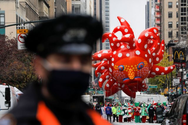 Κοροναϊός : Ο Φάουτσι προειδοποίησε για νέα έξαρση κρουσμάτων μετά τη Μέρα των Ευχαριστιών