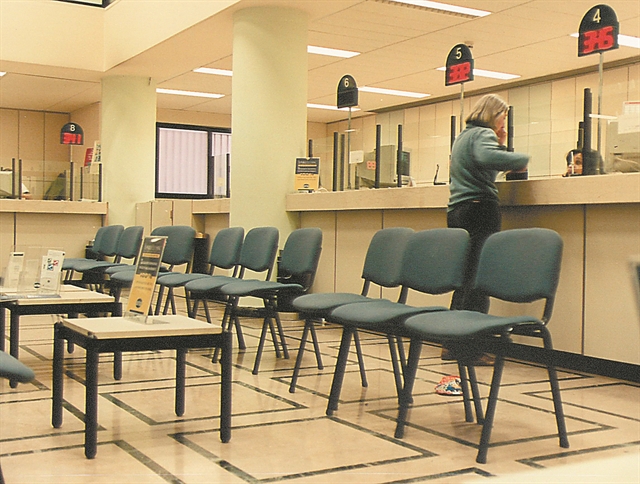 Φούσκωσαν οι καταθέσεις