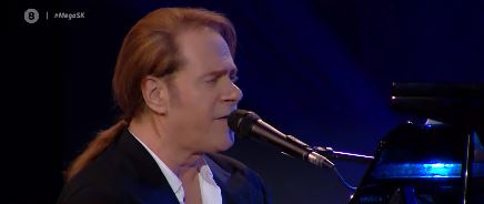 «Σπίτι με το MEGA» απόψε στις 21:00 με τον Στέφανο Κορκολή