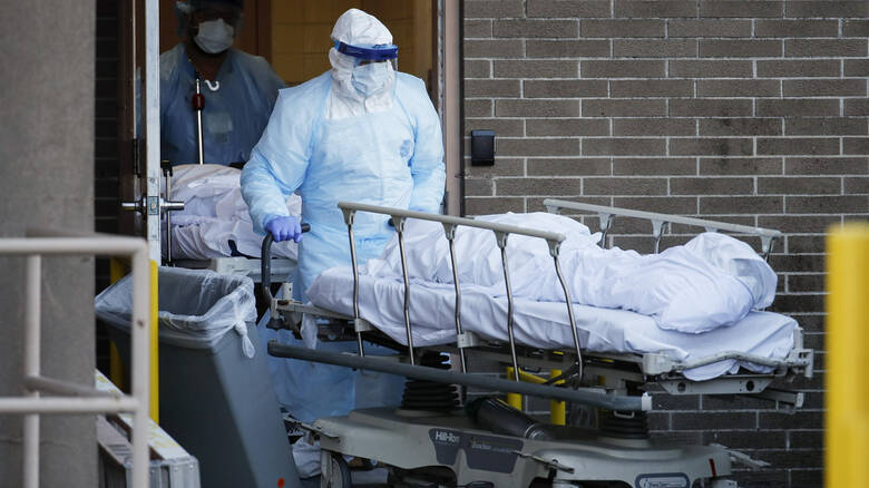 Κοροναϊός : 2.556 κρούσματα και 34 νεκροί – Στους 207 οι διασωληνωμένοι