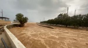 «Πνίγηκε» ξανά η Κρήτη – «Ποτάμια» οι δρόμοι