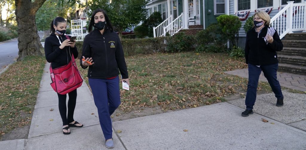 Από τη Σητεία στο Κογκρέσο : Η πορεία της 40χρονης Νικόλ Μαλλιωτάκη