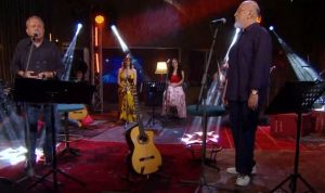 Σπίτι με το MEGA : Συγκινητικές στιγμές με τον Διονύση Σαββόπουλο και τους καλεσμένους του