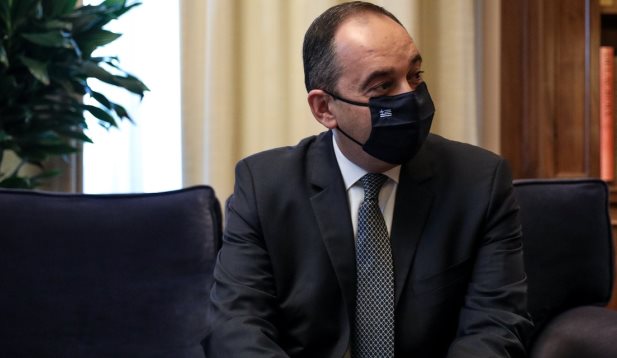 Σε καραντίνα ο υπουργός Ναυτιλίας Γιάννης Πλακιωτάκης | tanea.gr