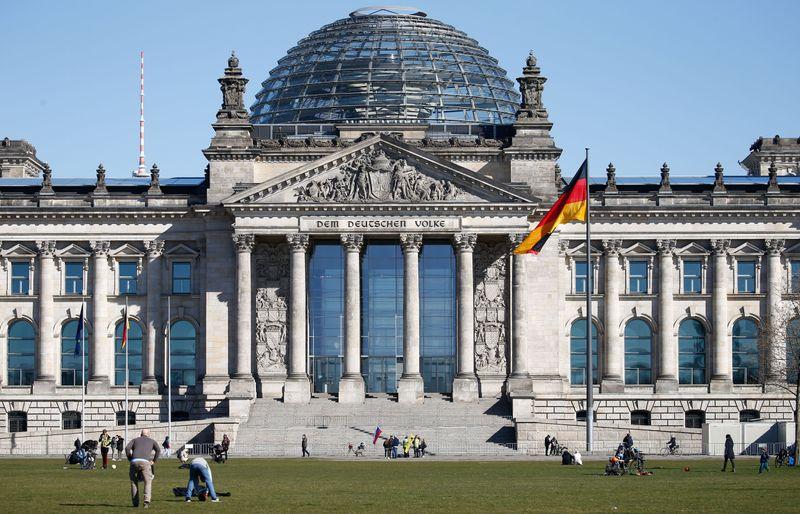 Εκλογές ΗΠΑ: Ανησυχία για την έκβασή τους εκφράζουν γερμανοί πολιτικοί