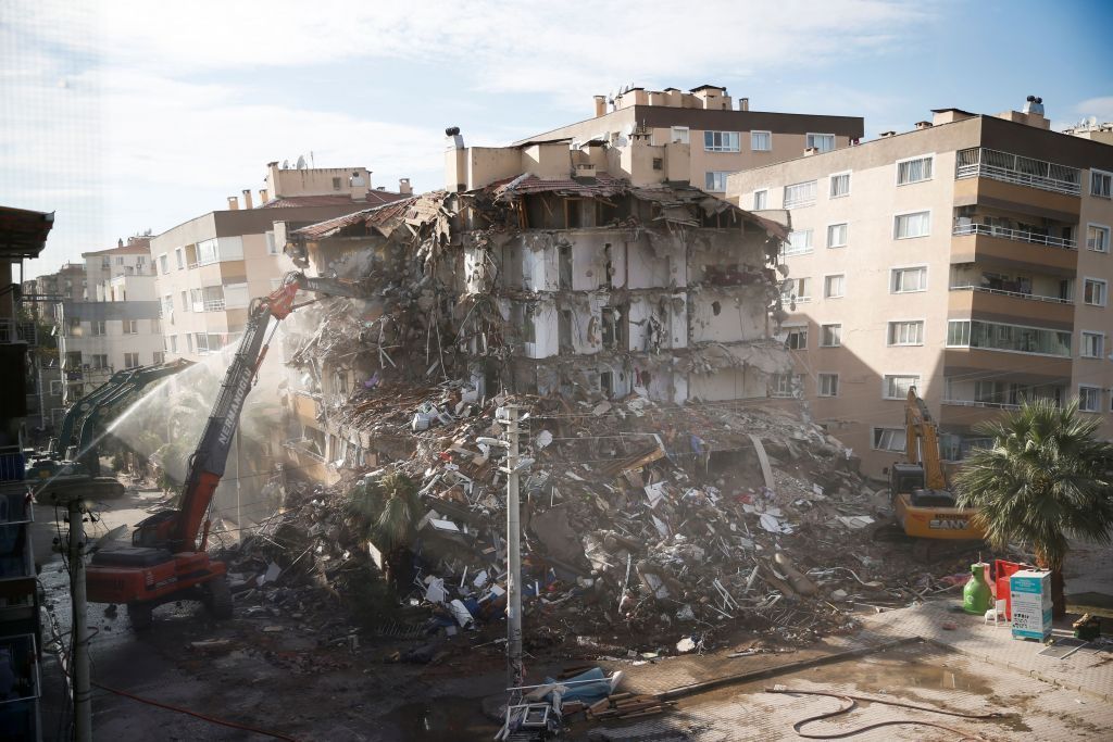 Σεισμός Τουρκία : Ολοκληρώθηκαν οι έρευνες στα ερείπια – Στους 114 οι νεκροί