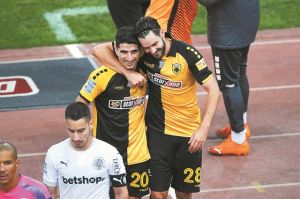 Με οδηγό τον αρχηγό