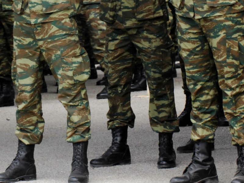 Τουλάχιστον 15 νέα κρούσματα κοροναϊού στο στρατόπεδο Περάματος